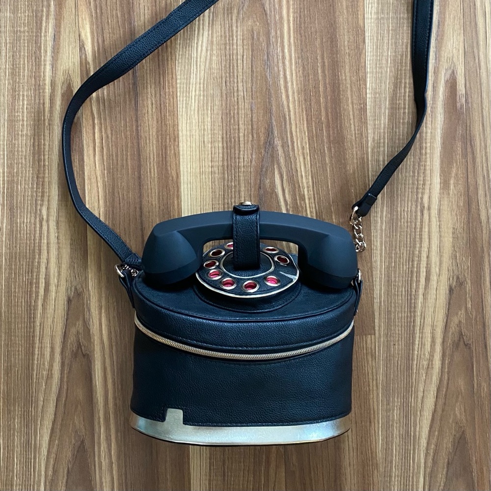 Betsey Johnson Kitsch Phone Crossbody Handbag RARE